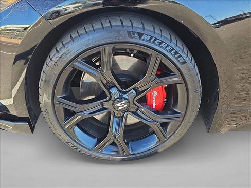 Used 2019 Kia Stinger GT2 image 25