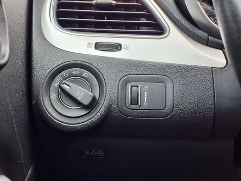 Used 2019 Dodge Journey GT w/ Driver Convenience Group AWD/4WD image 19