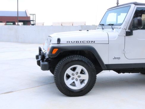 Used 2003 Jeep Wrangler Rubicon AWD/4WD image 12