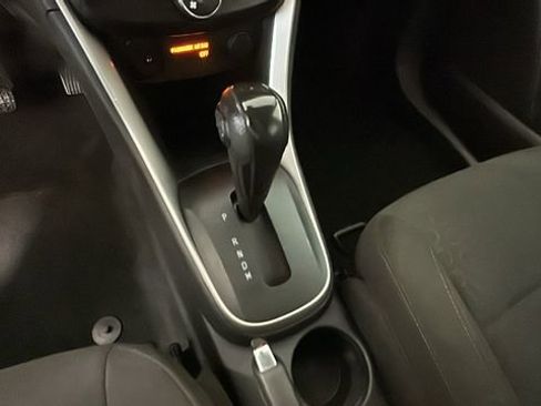 Used 2020 Chevrolet Trax LS w/ Tint and Cruise Package FWD image 21