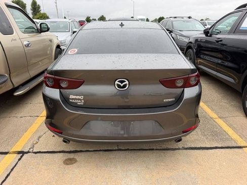 Used 2019 MAZDA MAZDA3 AWD Sedan w/ Preferred Package image 3
