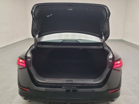 Used 2024 Nissan Sentra SV FWD image 29