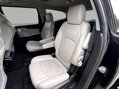 Used 2012 Chevrolet Traverse LTZ image 22