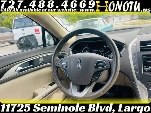 Used 2016 Lincoln MKZ FWD image 29
