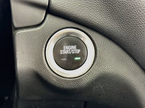 Used 2022 Chevrolet Equinox LT FWD image 13