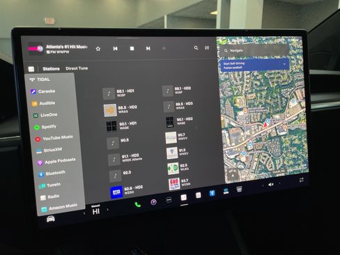 Used 2024 Tesla Model X image 28