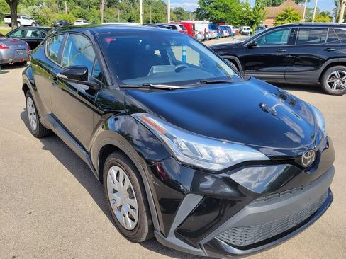 Used 2020 Toyota C-HR LE image 13