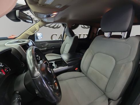 Used 2019 RAM 1500 Big Horn image 10