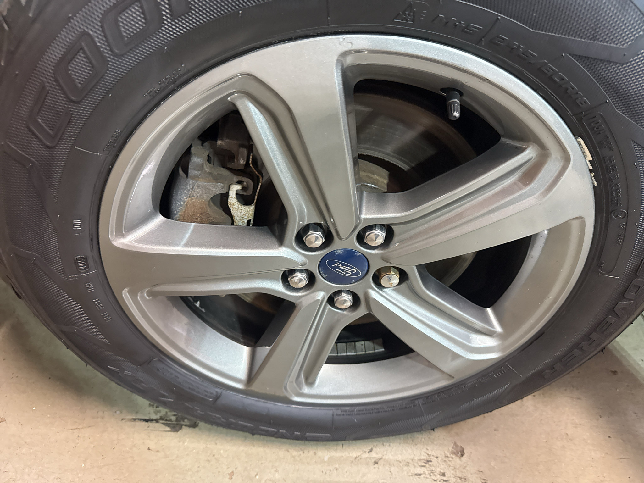 Used 2019 Ford Edge SEL w/ Equipment Group 201A AWD/4WD image 31