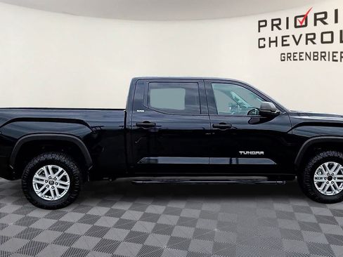 Used 2022 Toyota Tundra SR5 AWD/4WD image 9