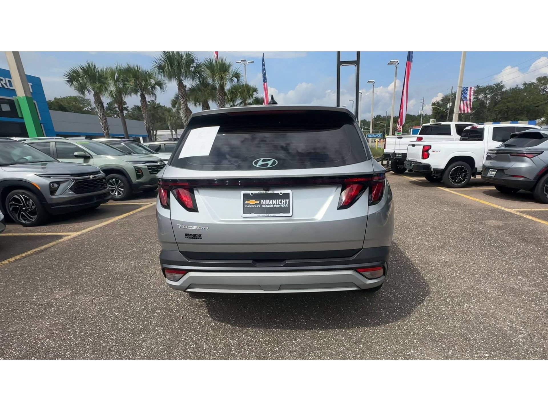 Used 2025 Hyundai Tucson SE FWD image 3