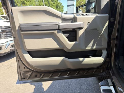 Used 2022 Ford F250 XLT w/ XLT Premium Package AWD/4WD image 14