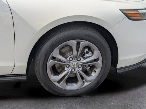 Used 2024 Honda Accord EX-L image 6