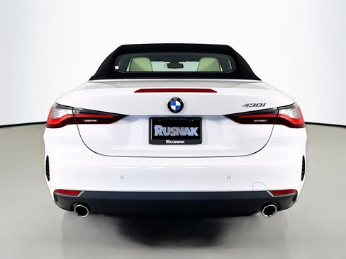 Certified 2023 BMW 430i Convertible w/ Premium Package image 6