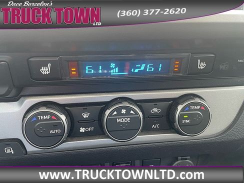 Used 2019 Toyota Tacoma Limited AWD/4WD image 30