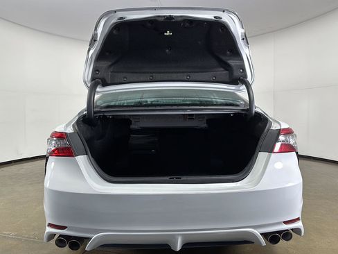 Used 2024 Toyota Camry XSE image 14