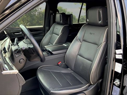 Used 2023 Cadillac Escalade Sport AWD/4WD image 20