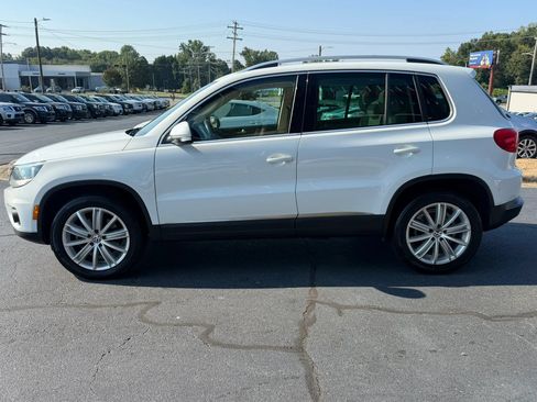 Used 2015 Volkswagen Tiguan SE FWD image 3