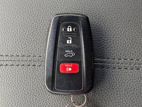 Used 2021 Toyota RAV4 XSE AWD/4WD image 23