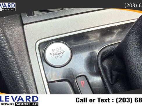 Used 2020 Volkswagen Passat 2.0T R-Line FWD image 18