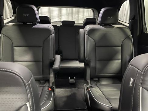 New 2025 Buick Enclave Sport Touring w/ Super Cruise Package image 16