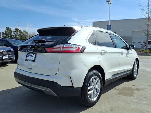 Used 2021 Ford Edge SEL w/ Convenience Package AWD/4WD image 6