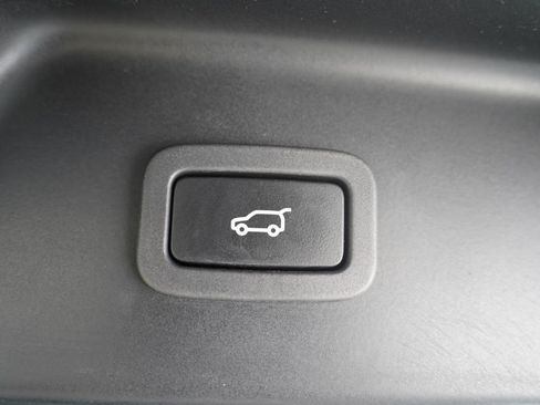 Used 2018 Land Rover Range Rover HSE AWD/4WD image 41