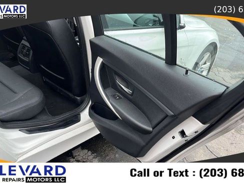 Used 2014 BMW 320i Sedan RWD image 33