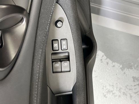 Used 2024 Nissan Z Sport w/ Floor Mat Package image 17