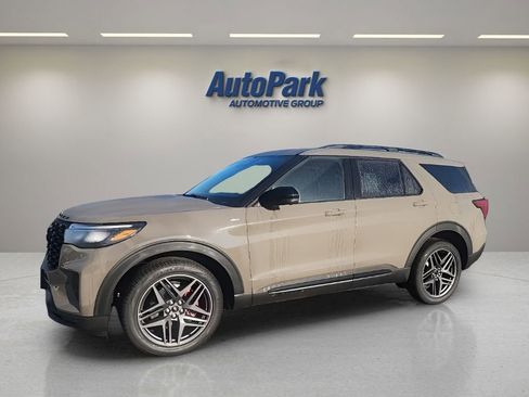 New 2026 Ford Explorer ST-Line AWD/4WD image 3