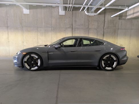 Certified 2025 Porsche Taycan AWD/4WD image 2