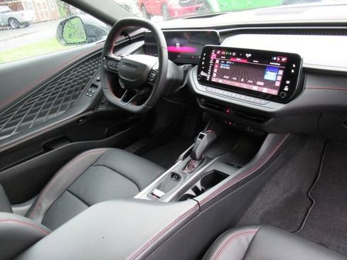 Used 2024 Dodge Charger R/T w/ Plus Group image 12