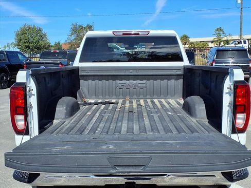Used 2022 GMC Sierra 2500 Pro w/ Gooseneck/5TH Wheel Package image 19