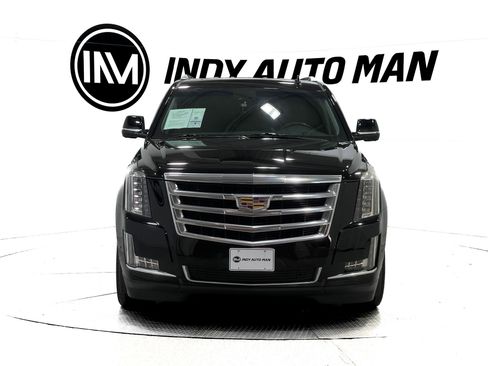 Used 2019 Cadillac Escalade ESV Luxury image 8