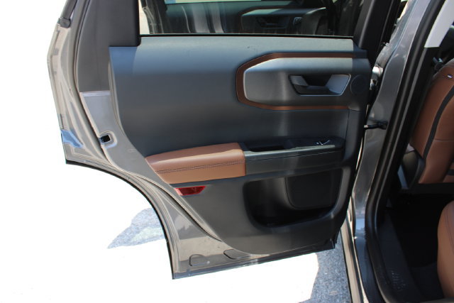 New 2026 Ford Bronco Sport Outer Banks w/ Outer Banks Tech Package+ AWD/4WD image 8