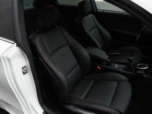 Used 2011 BMW 1 Series M image 56