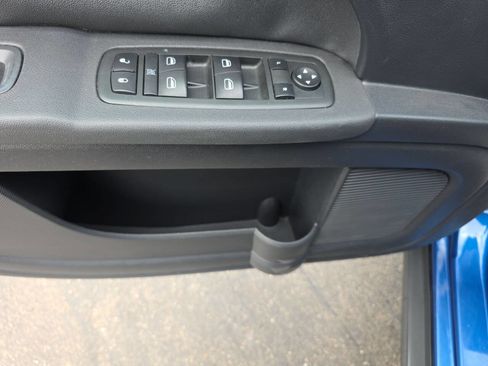 Used 2010 Dodge Journey SE w/ Popular Equipment Group image 8