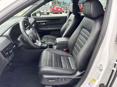 Used 2025 Honda CR-V Sport Touring image 13