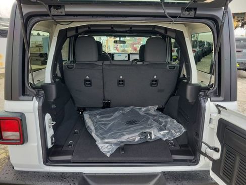 New 2026 Jeep Wrangler Sport AWD/4WD image 7