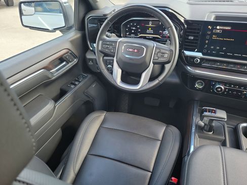 Used 2023 GMC Sierra 1500 SLT w/ SLT Premium Package image 8
