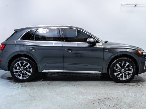 Used 2023 Audi Q5 2.0T Premium w/ Convenience Package image 8