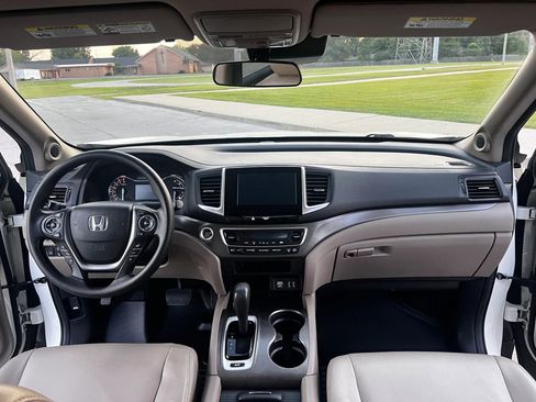 Used 2016 Honda Pilot EX image 15