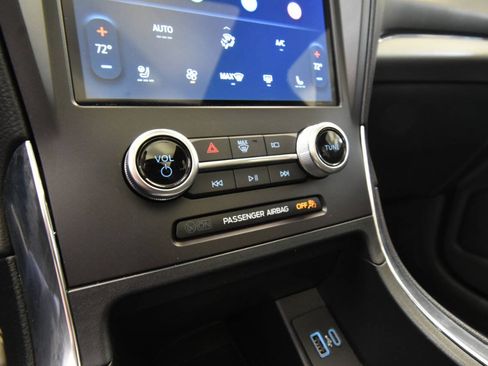 Used 2021 Ford Edge ST w/ Equipment Group 401A AWD/4WD image 24