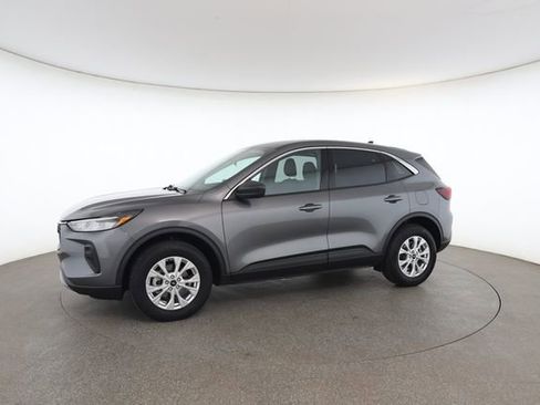 Used 2024 Ford Escape Active AWD/4WD image 5