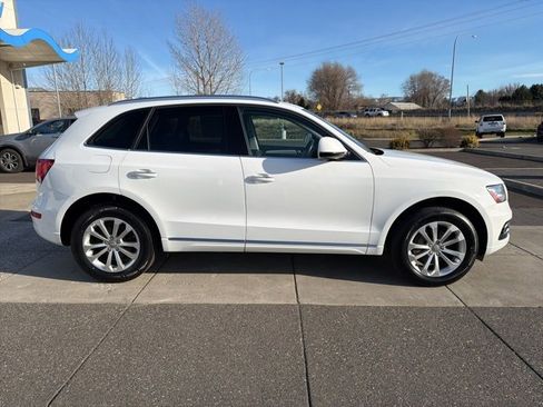 Used 2016 Audi Q5 2.0T Premium Plus image 2