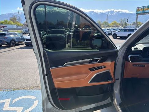 Certified 2024 Kia Telluride EX X-Line AWD/4WD image 10