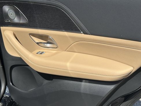 New 2026 Mercedes-Benz GLE 450 4MATIC image 19
