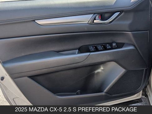 Used 2025 MAZDA CX-5 AWD 2.5 S w/ Preferred Package image 11