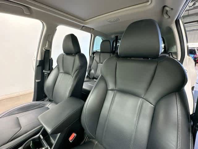 Used 2023 Subaru Forester Limited AWD/4WD image 17