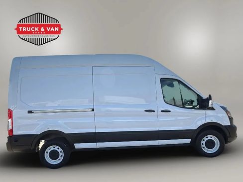 Used 2022 Ford E-Transit 148 High Roof w/ Load Area Protection Package RWD image 6